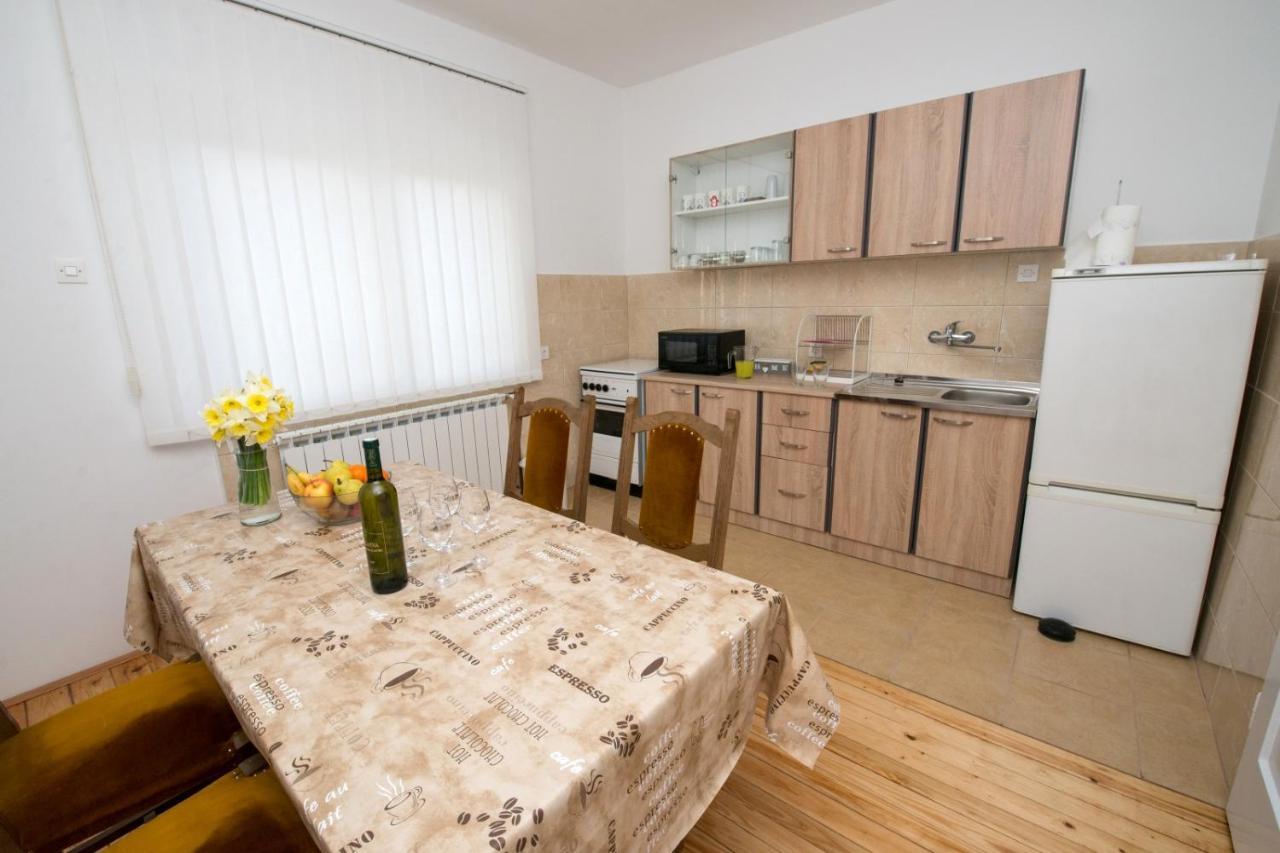 Apartamento House Of Tea Bjelovar Exterior foto